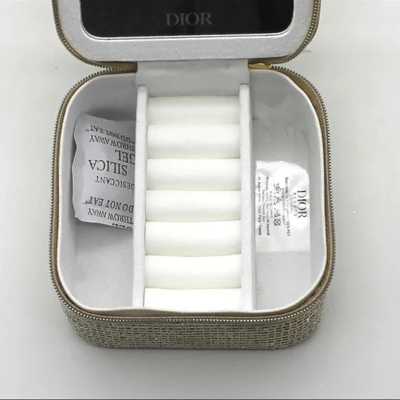 Christian Dior 2025 Holiday Limited Edition Jewelry Case Box - Picture 3 of 3